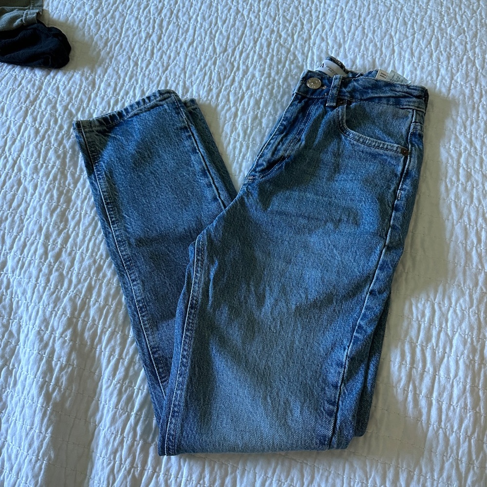 Zara jeans